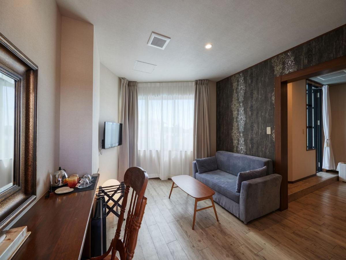 La Casa Panacea Okinawa Resort Onna Eksteriør billede