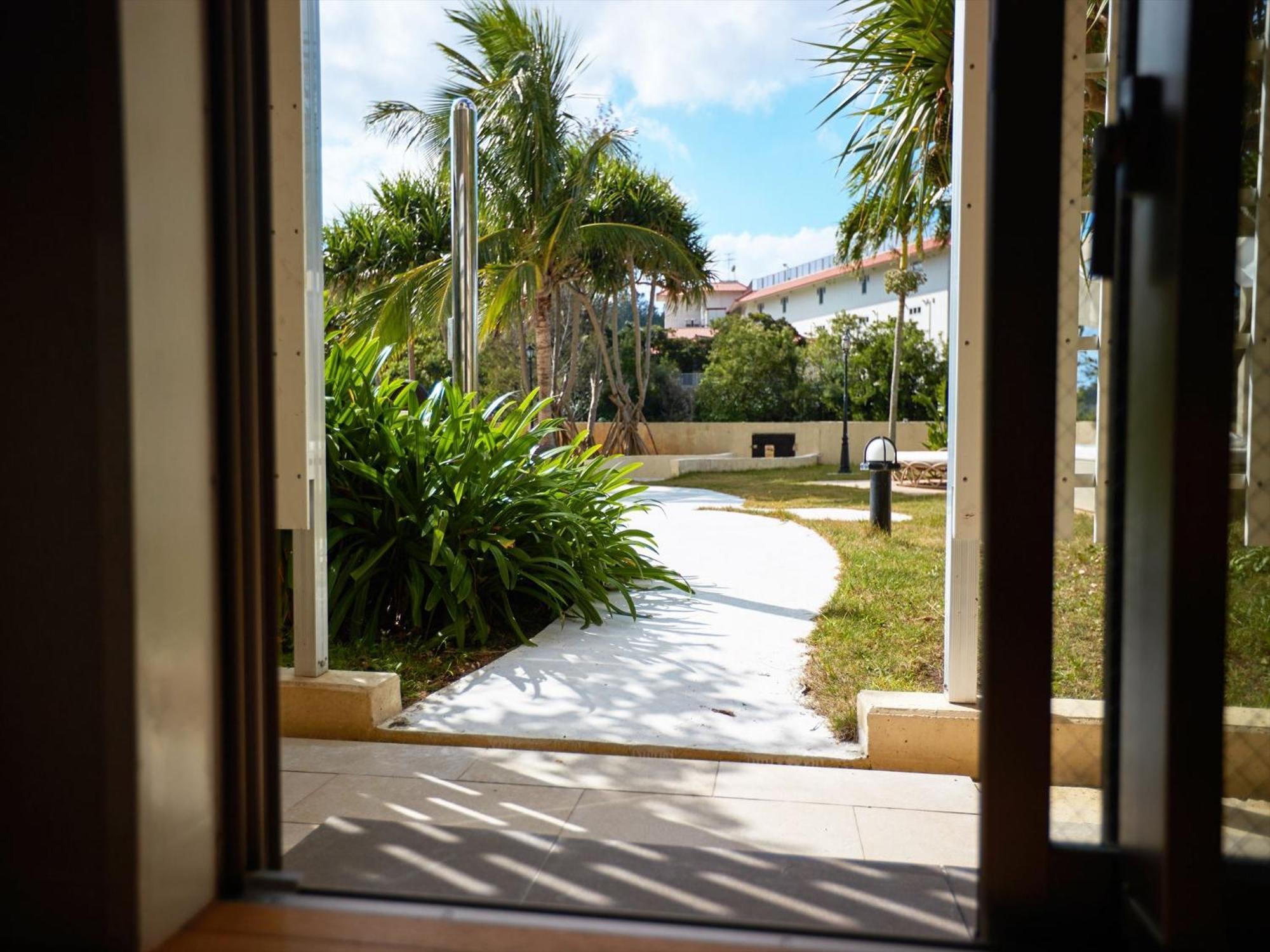 La Casa Panacea Okinawa Resort Onna Eksteriør billede